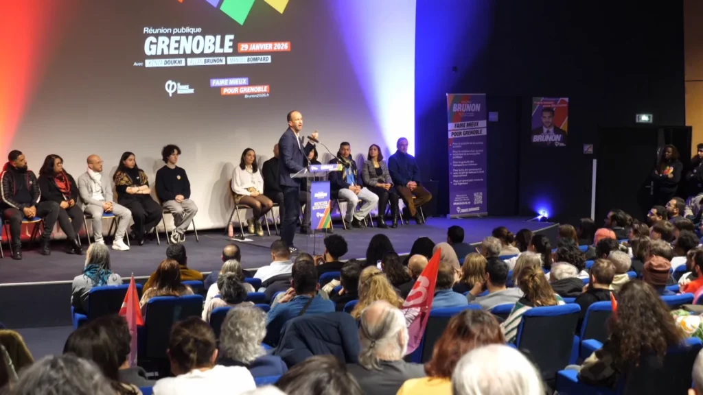 Manuel Bompard en visite à Grenoble à l'Alpexpo