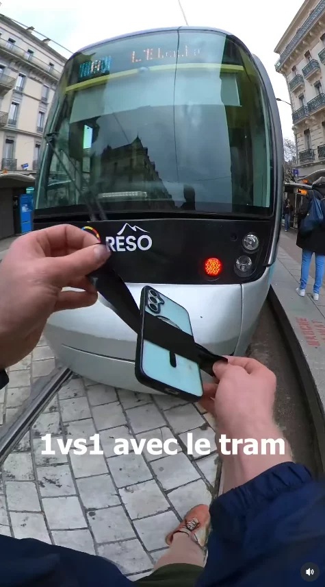 1 vs 1 avec le tram Paul 