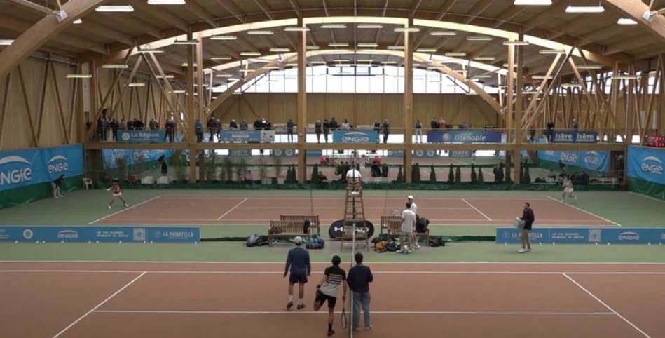 Les courts boisés du grenoble tennis