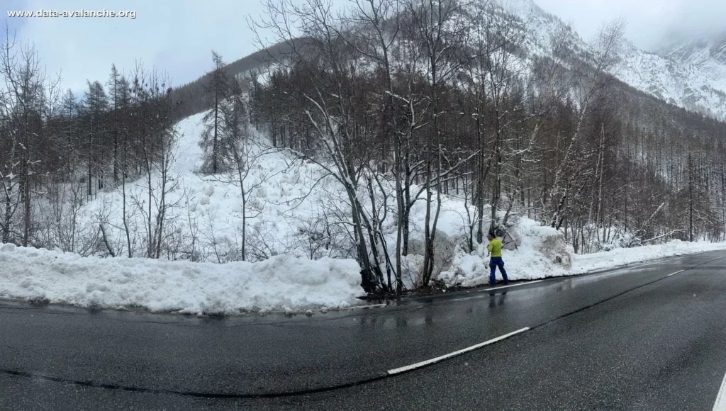 Avalanche de Rif de Puy Vachier à La Grave Photo : Coubat Grégory