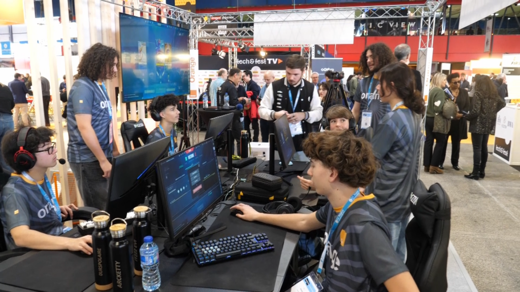 équipe esport du lycée Louise Michel au tech&fest