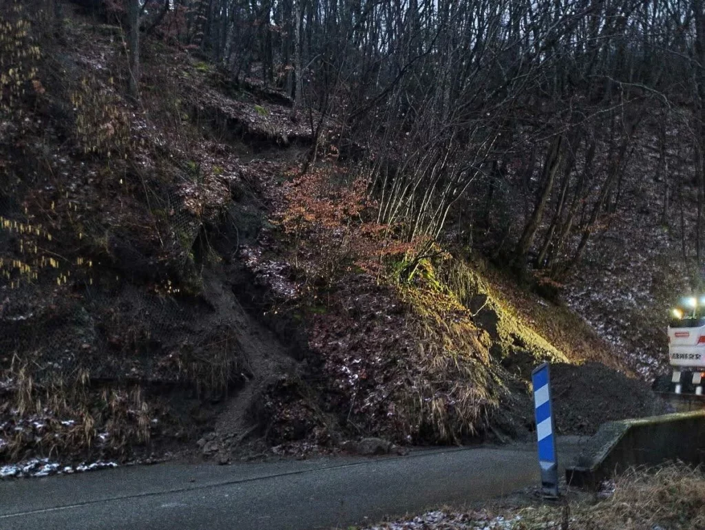 eboulement sur la route du Gua le 17/02/25