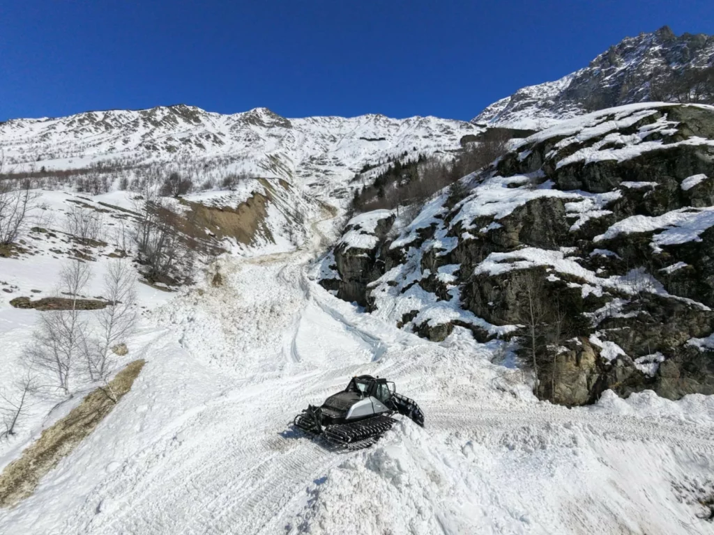 déneigement avalanche saint-christophe en Oisans