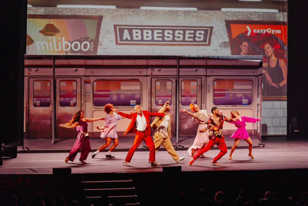Le spectacle de danse comédie musicale Bonne nouvelle avec Maxime Dereymez et toute sa troupe
