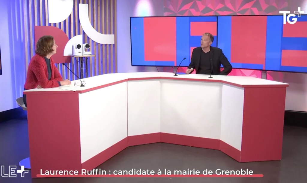 La candidate gauche écologiste à la mairie de Grenoble Laurence Ruffin sur le plateau de TG+ avec le journaliste Thibault Leduc