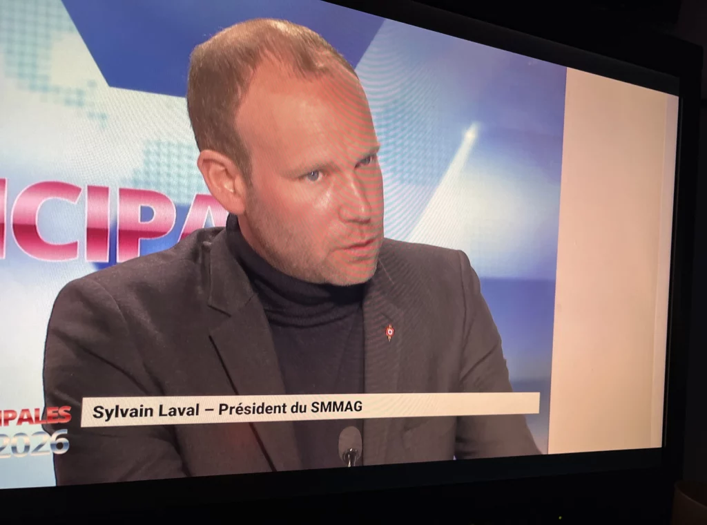 Sylvain Laval sur le plateau de TG+
