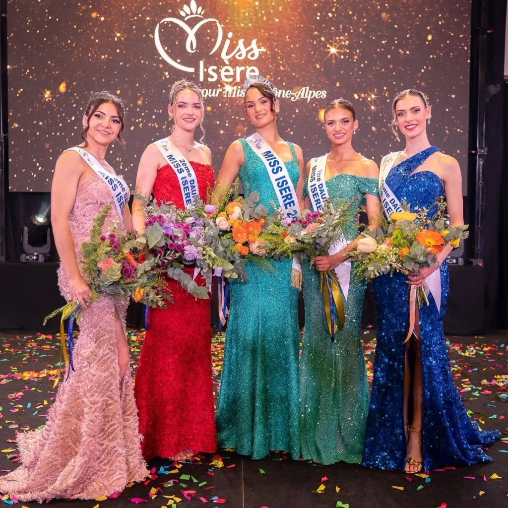 Lisa Chaze et ses dauphines