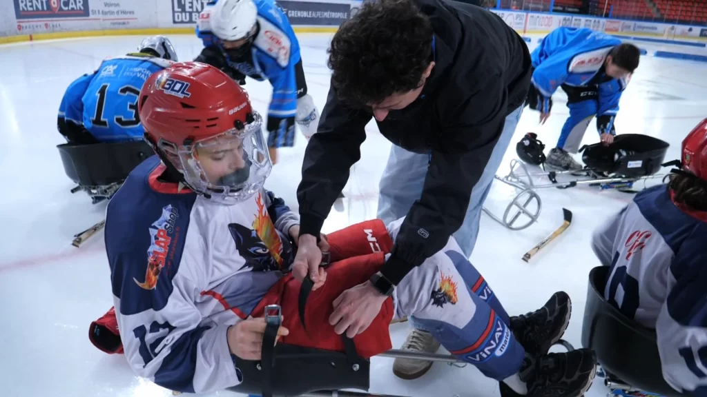 para-hockey luge à Grenoble