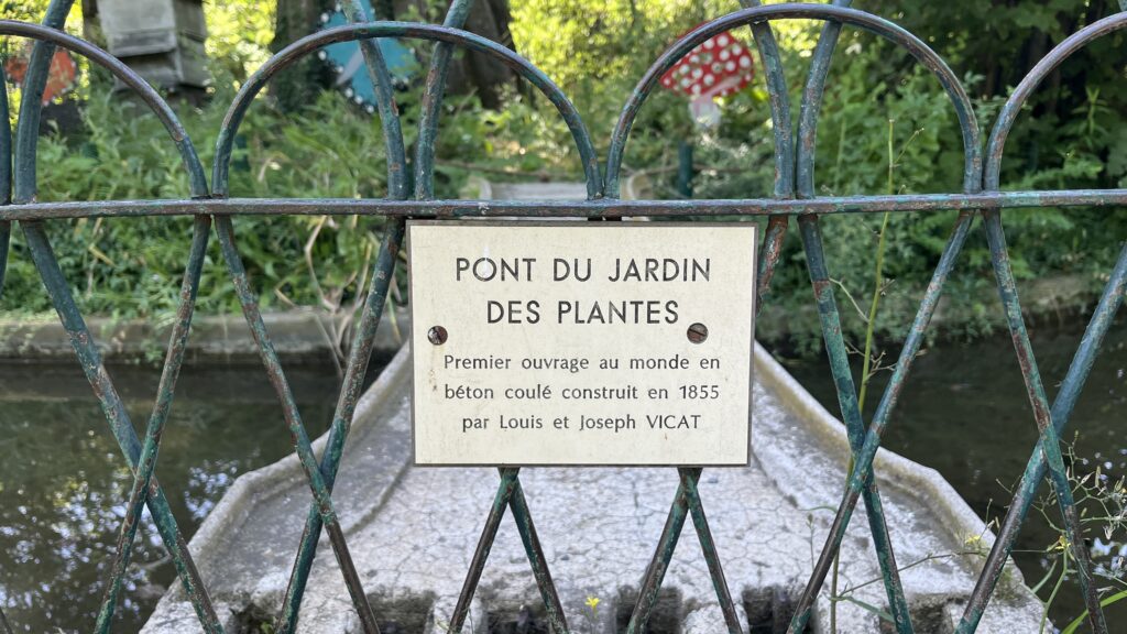 le panneau du pont du jardin des plantes à grenoble