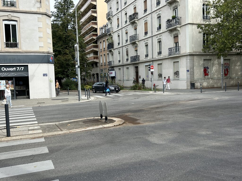 boulevard Jean Pain / place paul vallier - accident