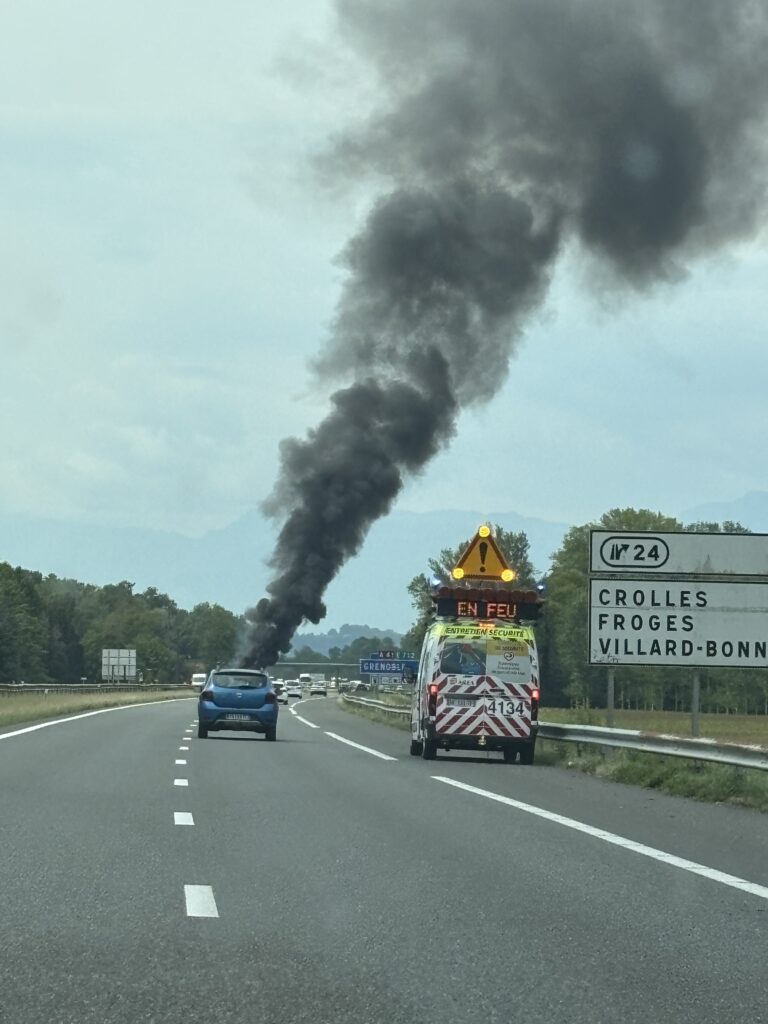 incendie camion autoroute