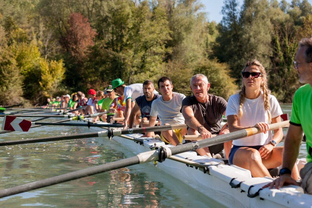 aviron record 30 rameurs