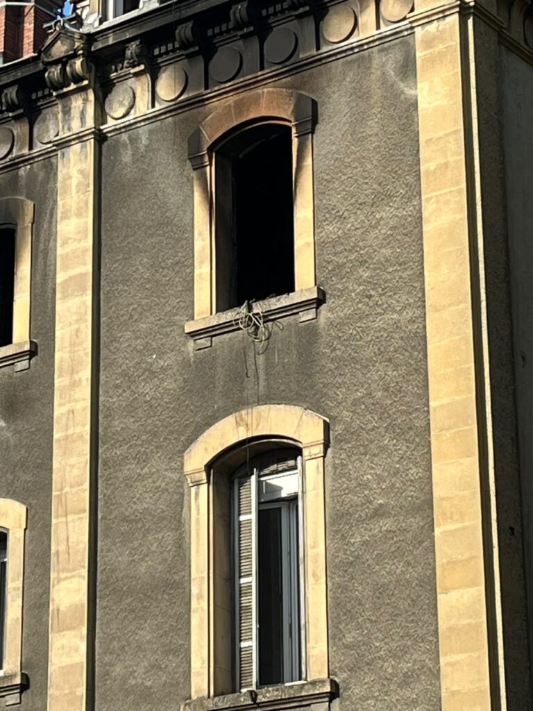 Incendie Grenoble Saint Bruno "La Maison des familles"