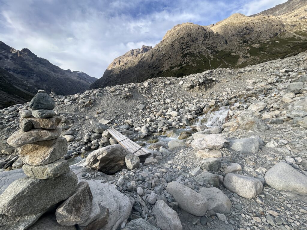 chemin randonnée refait la bérarde