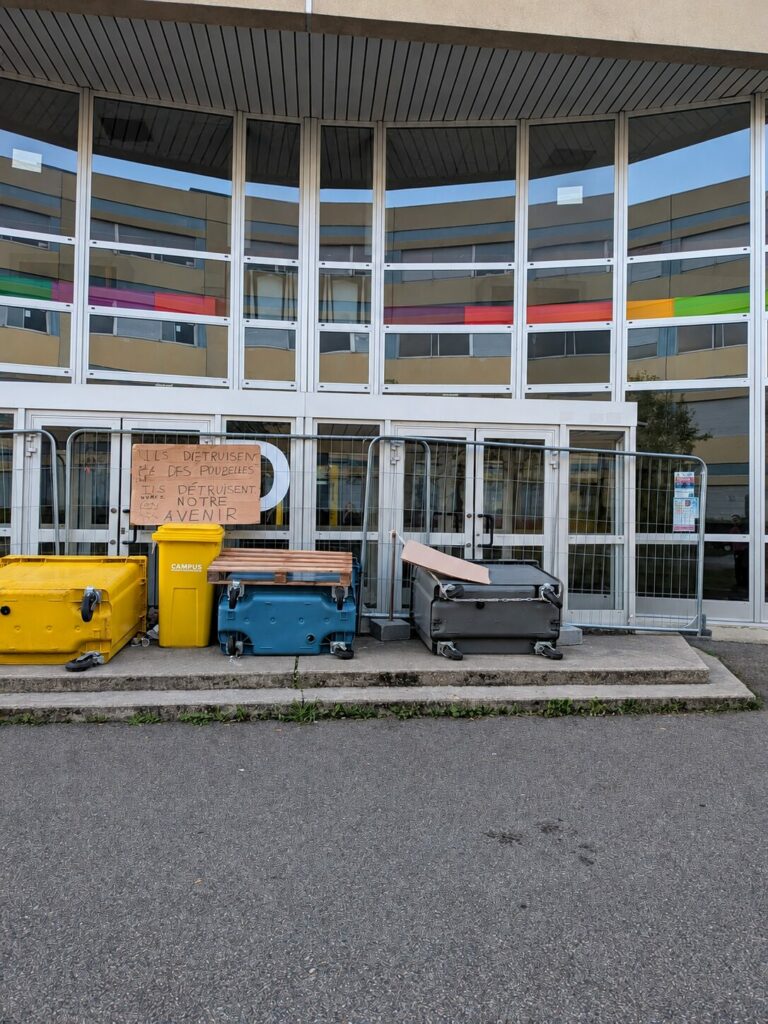 campus blocage